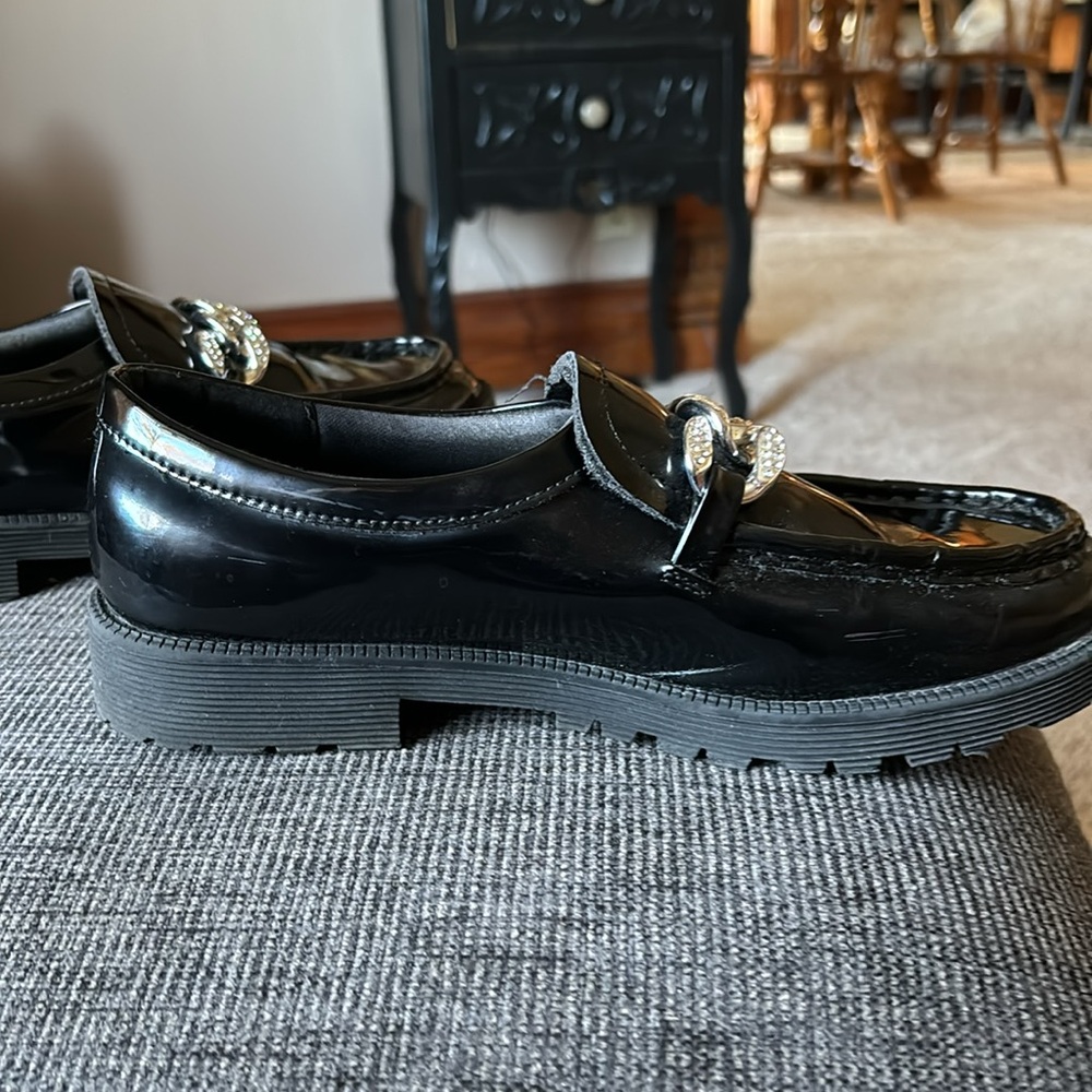 Steve Madden loafers size 7 1/2.  Great condition, VERY comfortable! - Picture 3 of 4